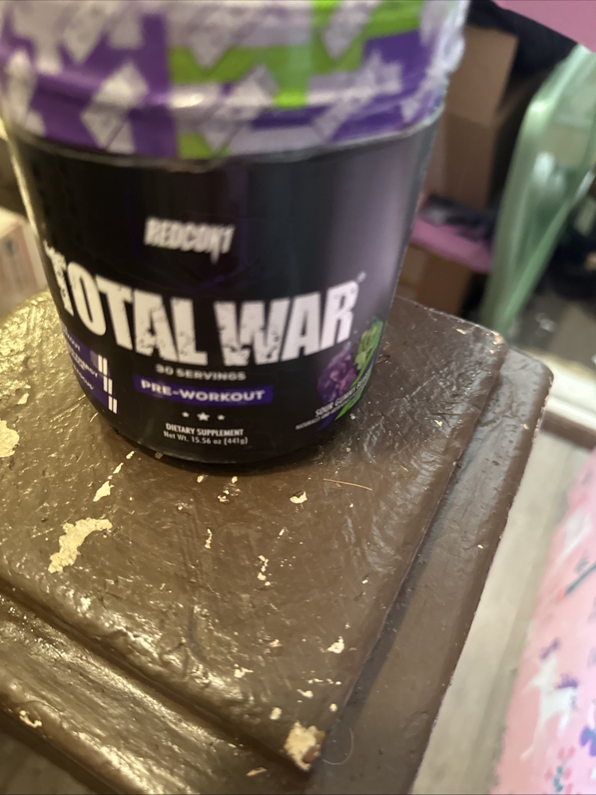 REDCON1 TOTAL WAR Pre-Workout Sour Gummy Bear 20 Servings BB 02/27