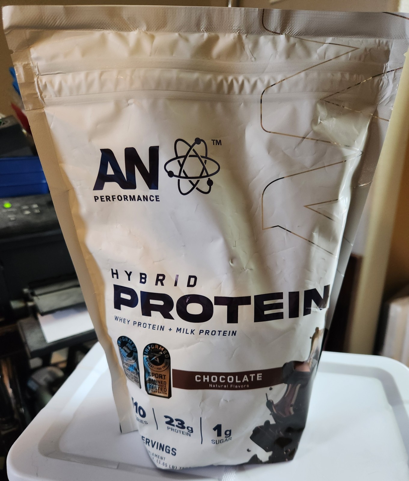 AN PERFORMANCE Hybrid Whey Protein + Milk Protein – Chocolate (1.6 Lbs./25 Serv)