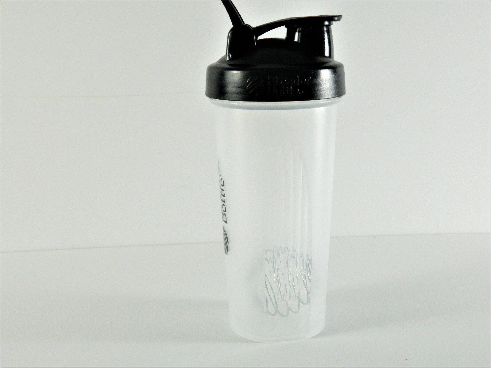 BLENDER BOTTLE CLASSIC 28oz – SHAKER BOTTLE WITH LOOP TOP