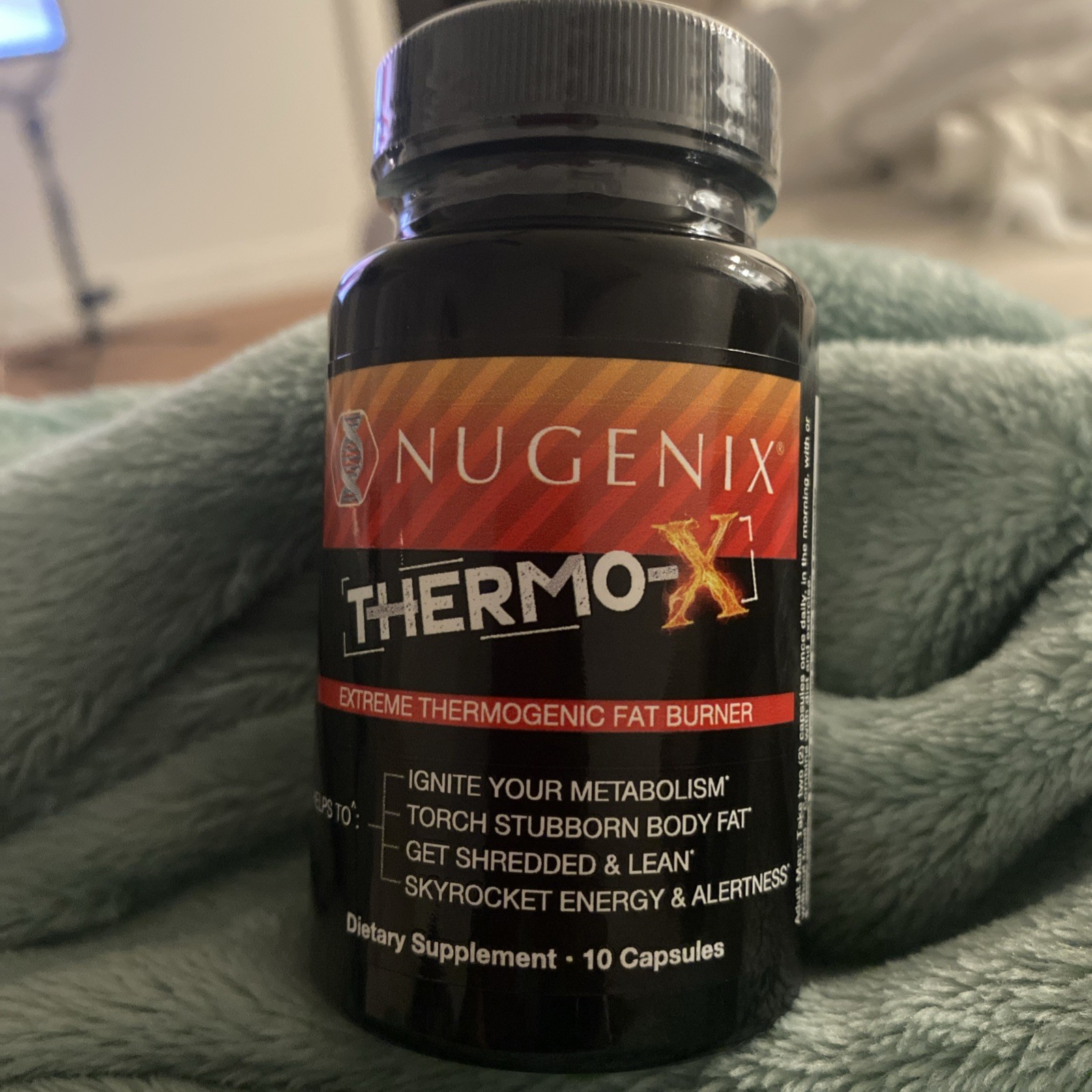 Nugenix Thermo-X Extreme Thermogenic Fat Burner Capsules 10ct Exp 08/2026