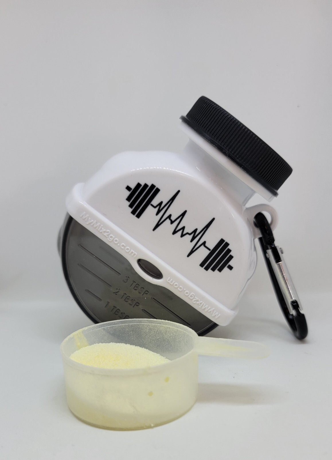 Portable Supplement Powder Storage Container/Funnel Keychain Gym Free Shipping