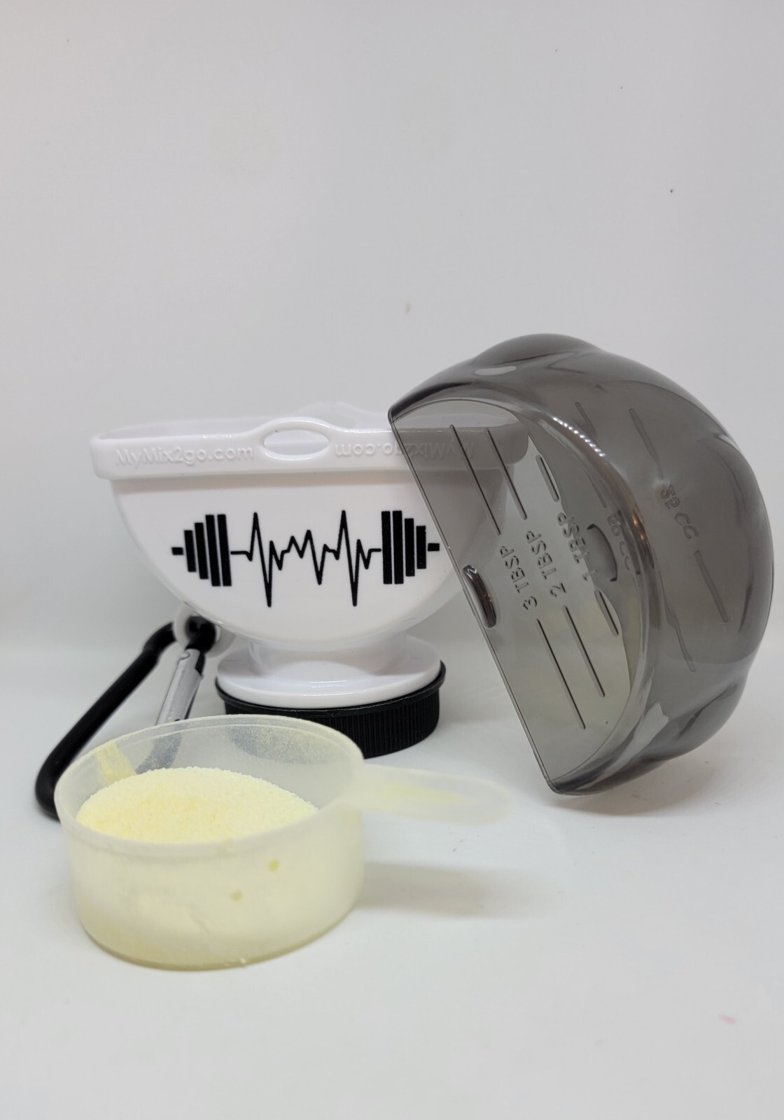 Portable Supplement Powder Storage Container/Funnel Keychain Gym Free Shipping