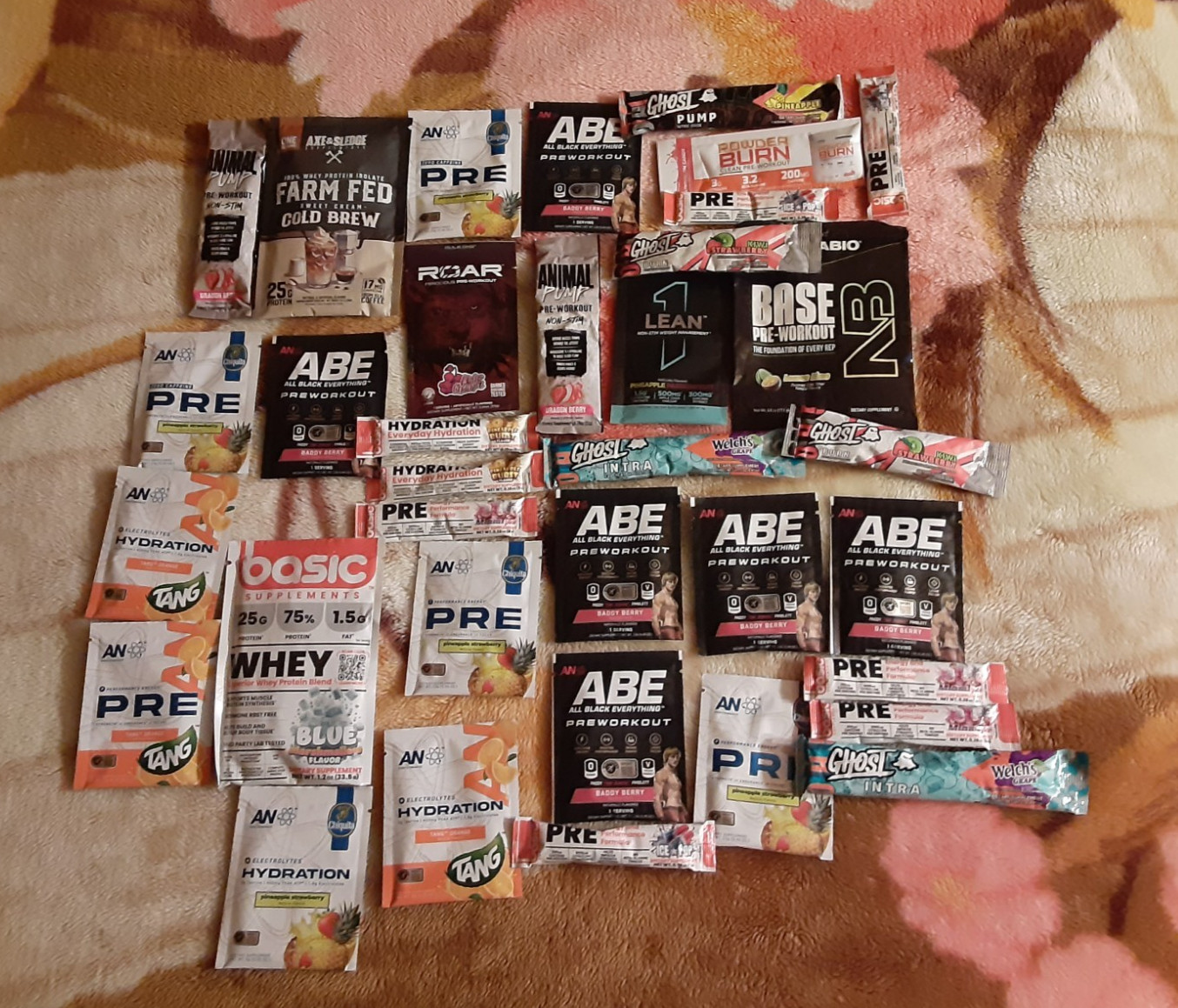 Supplement Samples ghost Pre-Workout whey Protein shaker cup arnold classic