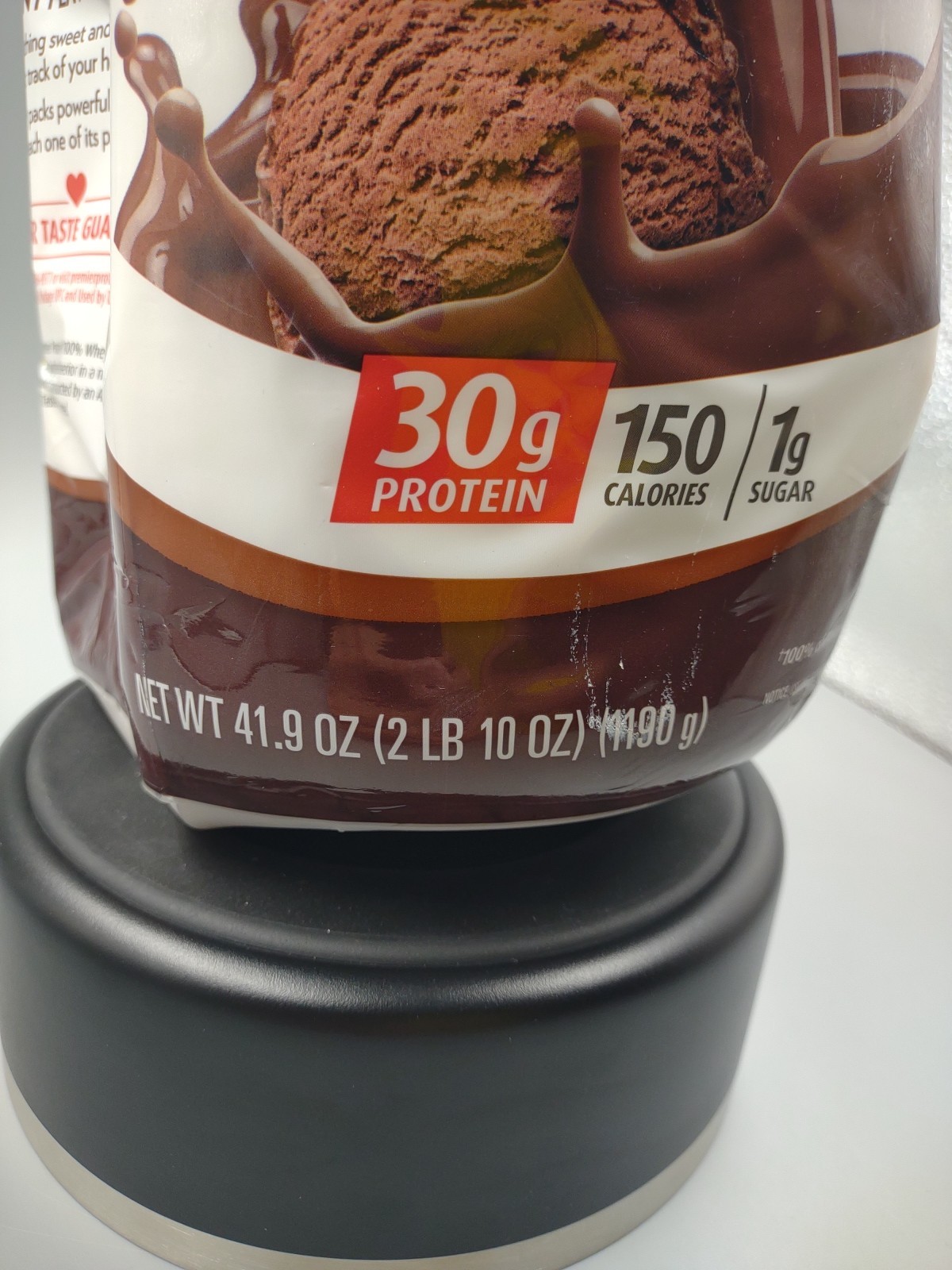 Premier Protein 100% Whey Protein Powder ~ 2 Lbs 10 Oz. ~ Chocolate ~Exp. 8/2027
